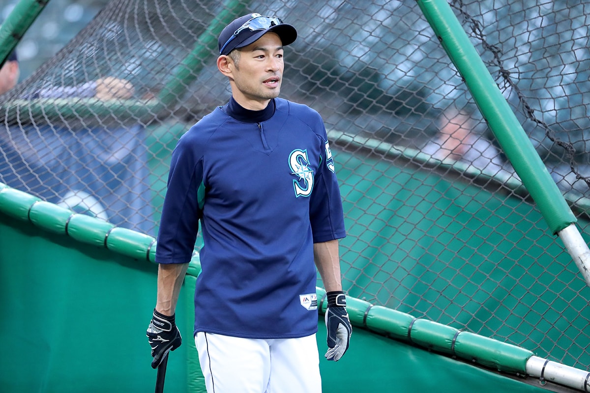 イチロー マリナーズ MLB 登録 選手 復帰 引退 日本 シアトル 東京ドーム キャンプ 野球 チケット