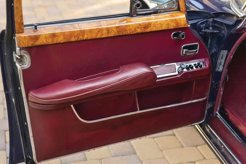 メルセデス・ベンツ 600 プルマン ダイムラー リムジン 中古 オークション 価格 写真 デザイン エクステリア インテリア 車 自動車 高級車 