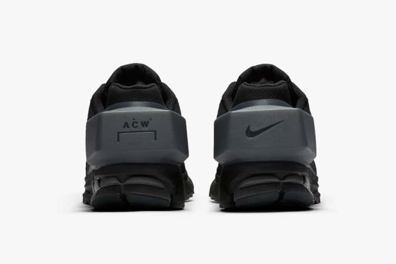 Nike ナイキ コールド ウォール A COLD WALL ズームボメロ スニーカー コラボ Zoom Vomero +5