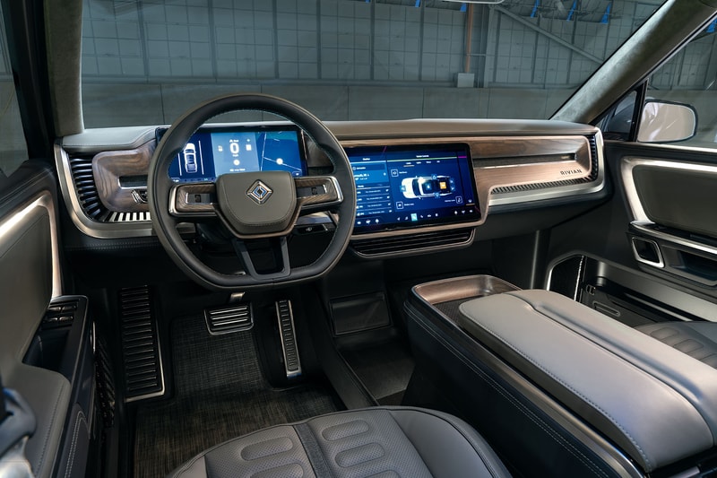 Rivian リビアン  R1T  EV 電動 電気 ピックアップトラック R1T 