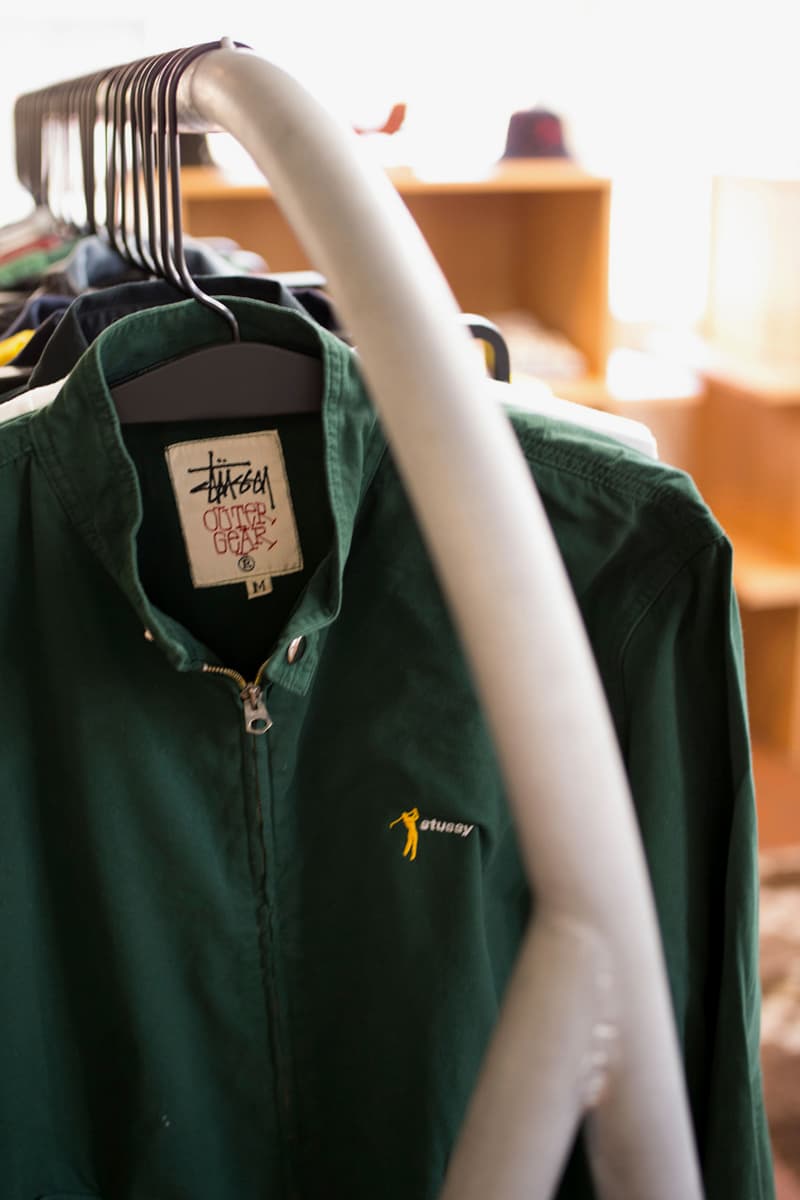 ステューシー ヴィンテージ オールド 名作 Tシャツ トライブ 80s 90s デッドストック stussy STÜSSY トムトム ゾウリムシ シャドーマン サーフマン キャップ バケット トヨダくん 毛沢東 スタジャン