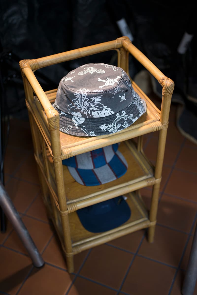 ステューシー ヴィンテージ オールド 名作 Tシャツ トライブ 80s 90s デッドストック stussy STÜSSY トムトム ゾウリムシ シャドーマン サーフマン キャップ バケット トヨダくん 毛沢東 スタジャン