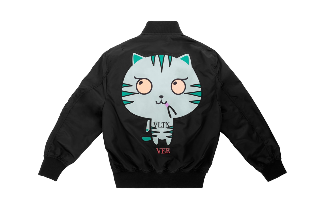 モトーラ世理奈が纏う Valentino の東京限定 “MANGA CAPSULE”  日本のポップカルチャーに目を付けた〈Valentino〉の“ダサ可愛い”キャラクターが目白押し