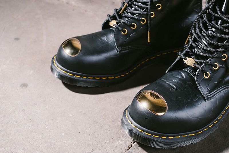 エイプ　ベイプ　ドクターマーチン　ブーツ　コラボブーツ　シューズ　BAPE x Dr. Martens Steel Toe Boots Launch Event lookbook green black leather 10-eye and 3-eye boots