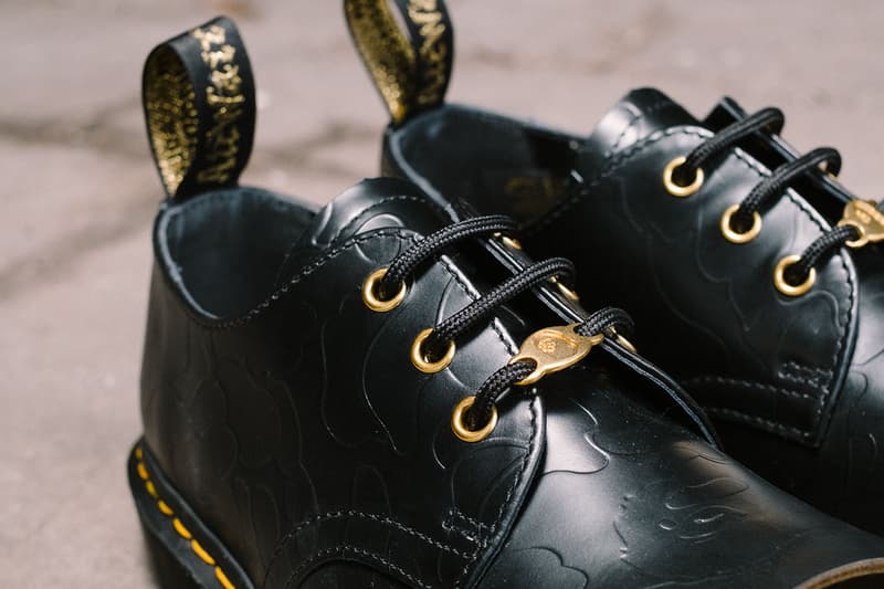 エイプ　ベイプ　ドクターマーチン　ブーツ　コラボブーツ　シューズ　BAPE x Dr. Martens Steel Toe Boots Launch Event lookbook green black leather 10-eye and 3-eye boots