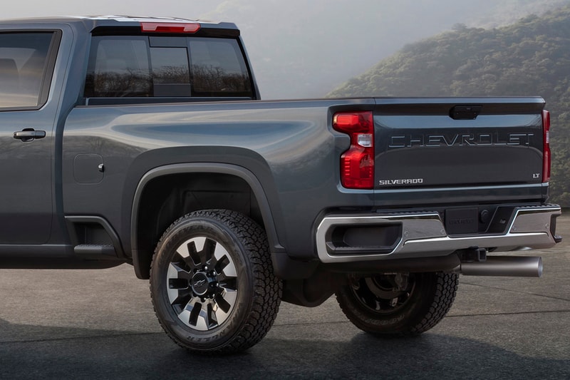 シボレー シルバラード 輸入 ピックアップトラック エンジン 価格 色 Chevrolet シカゴ・オート・ショー 発売 ゼネラルモーターズ GM