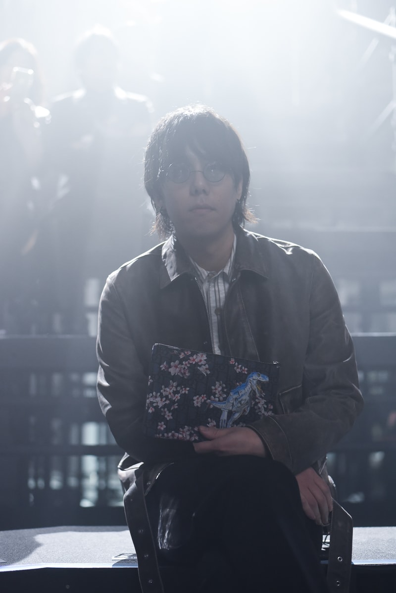 ディオール Dior 2019年プレフォールコレクション 東京 空山基 セクシーロボ コラボレーション ランウェイ 写真 