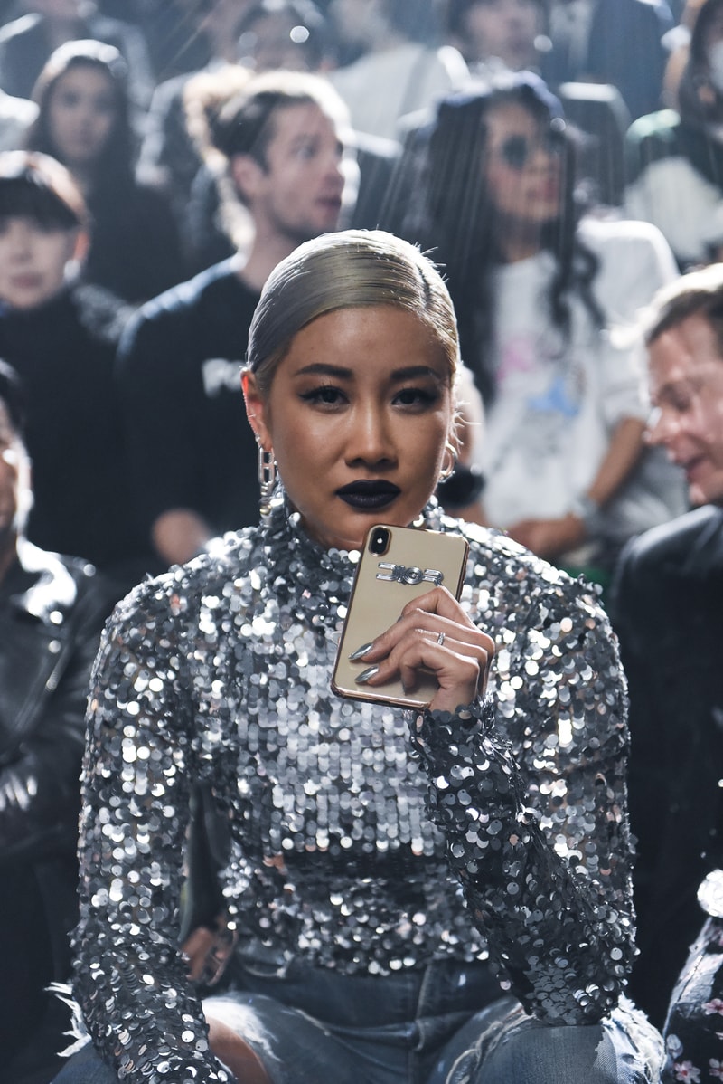 ディオール Dior 2019年プレフォールコレクション 東京 空山基 セクシーロボ コラボレーション ランウェイ 写真 