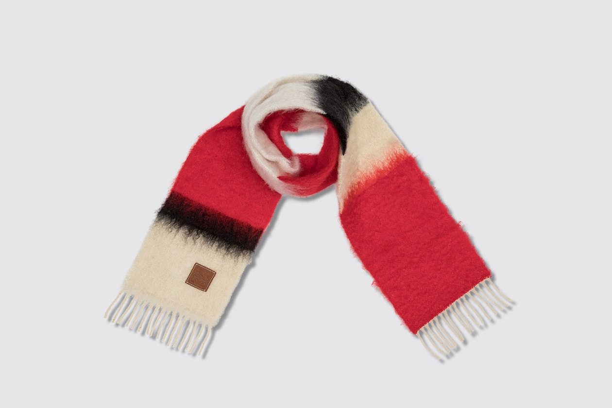 Holidaygift ホリデーギフト Holiday Gift プレゼント Christmas present Newyear クリスマスギフト　クリスマス ニューイヤー HYPEBEAST ハイプビースト