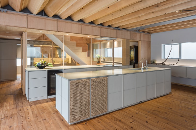 安齋好太郎 建築設計事務所 Life Style Koubou 窓の無い低層住宅　福島　life style koubou windowless modern fukushima japan house home architecture