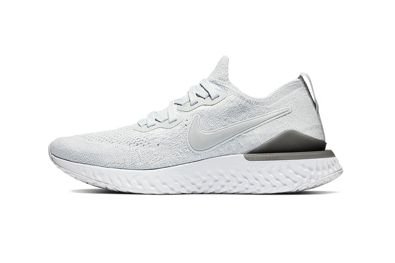 未発表新作 ランニングシューズ Nike Epic React Flyknit 2 リアクト エピック 