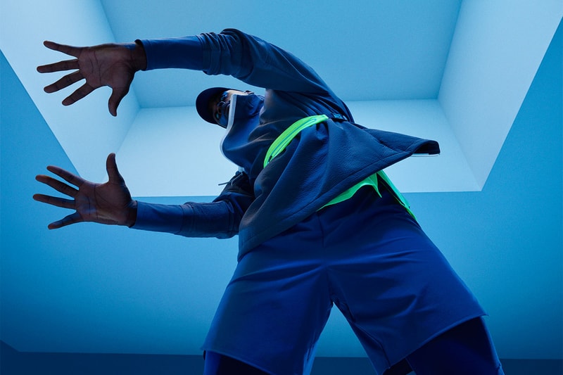  ナイキ　テックパック　ルックブック　nike spring 2019 tech pack sportswear fashion lookbook jacket coat shorts hoodie tights sports bras