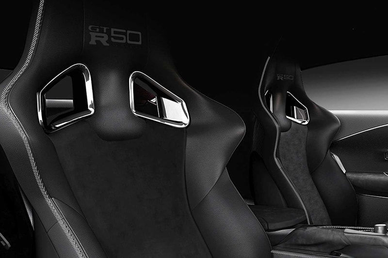 日産 GT-R イタルデザイン Nissan GT-R50 by Italdesign 市販 価格 デザイン インテリア エクステリア カラー ボディ 色 サイト 