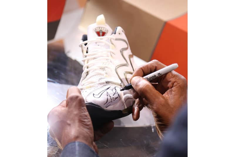 スコッティ・ピッペン Scottie Pippen 元 NBA ブルズ Bulls サイン入り ナイキ Nike シューズ5足がチャリティオークションに登場