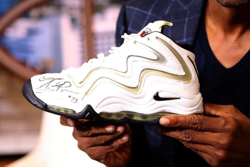 スコッティ・ピッペン Scottie Pippen 元 NBA ブルズ Bulls サイン入り ナイキ Nike シューズ5足がチャリティオークションに登場