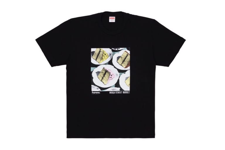 Supreme が Dover Street Market New York のオープン5周年を記念したスペシャルTシャツをリリース
