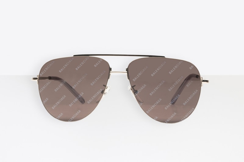 バレンシアガ Balenciaga が ケリング Kering Eyewear とタッグを組み初となるアイウェアコレクションを発表