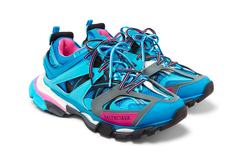 バレンシアガ　スニーカー　Balenciaga Blue Pink Track Sneaker Release