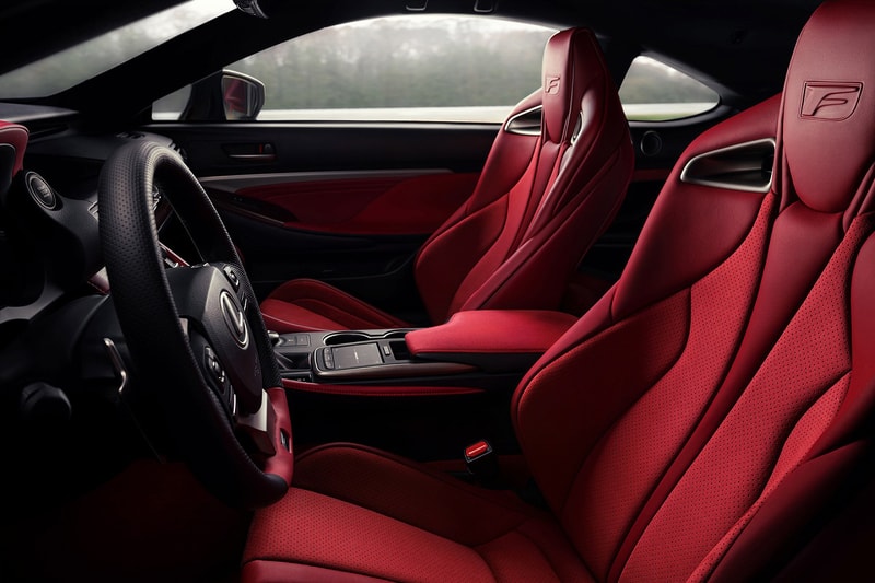 レクサス RC F Lexus トヨタ TOYOTA クーペ スポーツ 性能 価格 サイト パフォーマンス 
