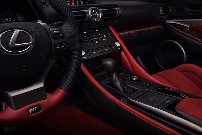 レクサス RC F Lexus トヨタ TOYOTA クーペ スポーツ 性能 価格 サイト パフォーマンス 