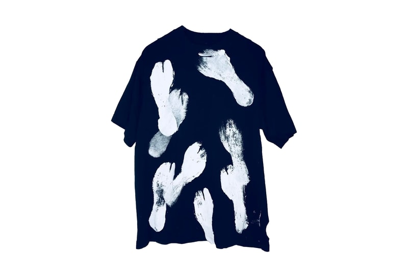 メゾン マルジェラ Maison Margiela の激レアTシャツが100万円を超える価格でマーケットプレイスに登場