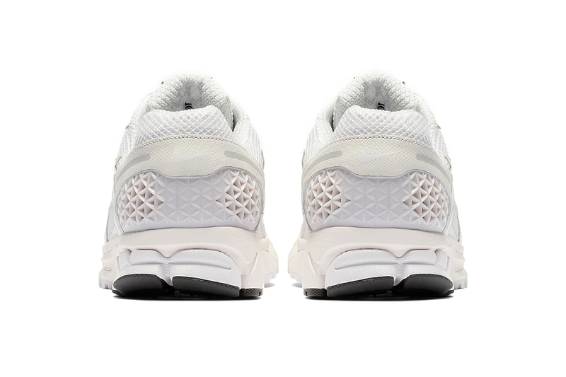 ナイキ ズーム ボメロ nike zoom vomero 5 2019 february footwear nike sportswear a cold wall acw black white retro