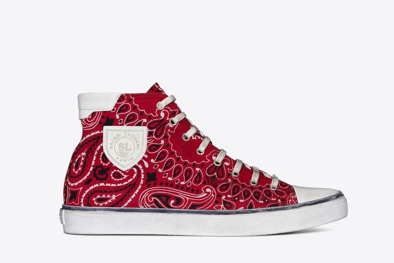 Saint Laurent より絶妙にユーズド加工を施した新作スニーカーが一挙登場