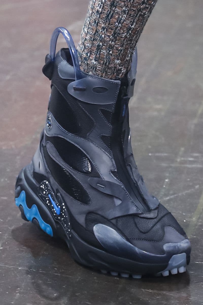 アンダーカバー UNDERCOVER 時計じかけのオレンジ 2019年秋冬 ナイキ Nike コラボ ヴァレンティノ Valentino AW Fall Winter 2019 Collection Runway paris fashion week mens jun takahashi clockwork orange droogs nike collaboration valentino