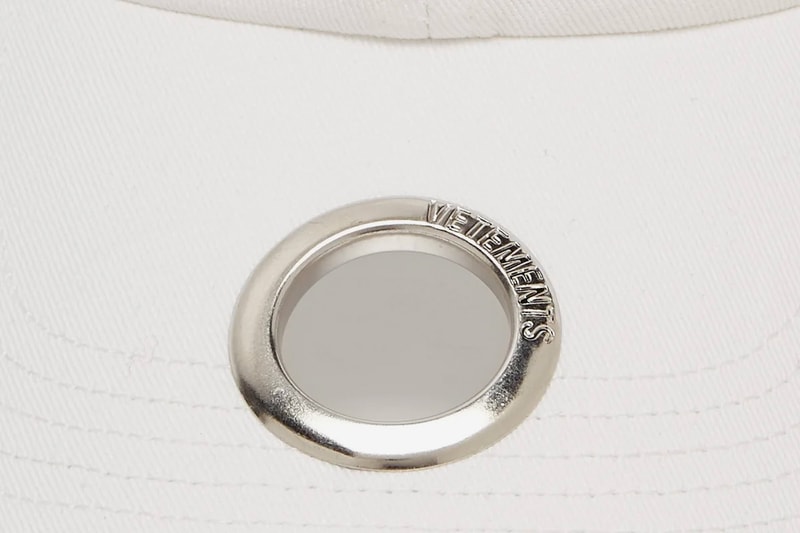 ヴェトモン リーボック キャップ オンライン Vetements Reebok Metal Eyelet Cap  Release Info Date Black White MATCHESFASHION.COM demna gvasalia