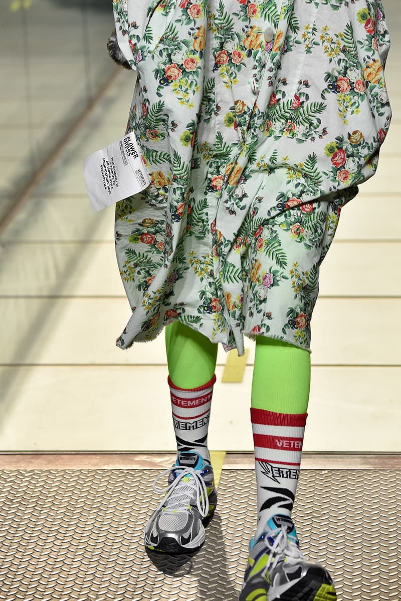 Latest Vetements x Reebok Sneakers Surface During FW19 Runway Show info images premium running