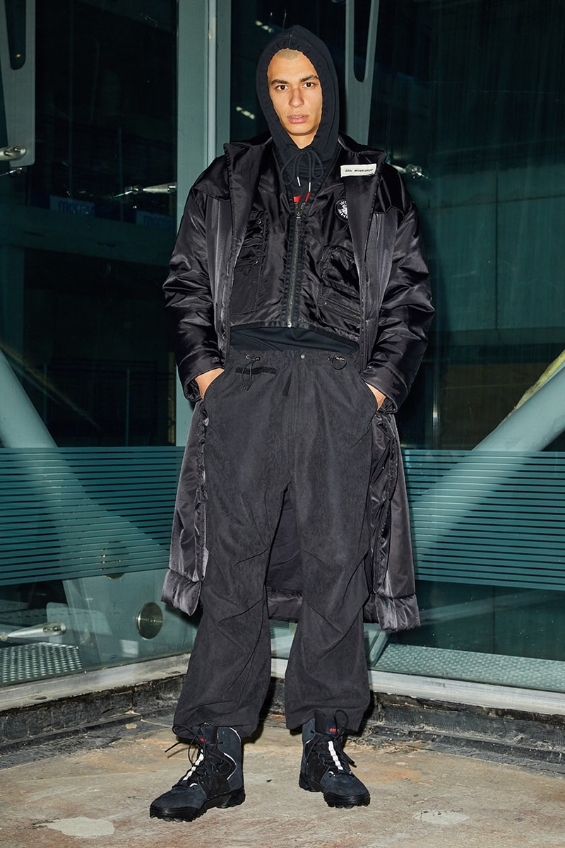 032c ドイツ・ベルリン発　アート ファッションマガジン Cosmic Workshop Lookbook ルックブック　Marc Goehring Thomas Lohr Collection Antonioli Berlin Release Details Date