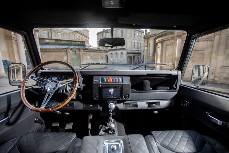 ランドローバー・ディフェンダー Land Rover リストア カスタム Defender Arkonik アルコニック
