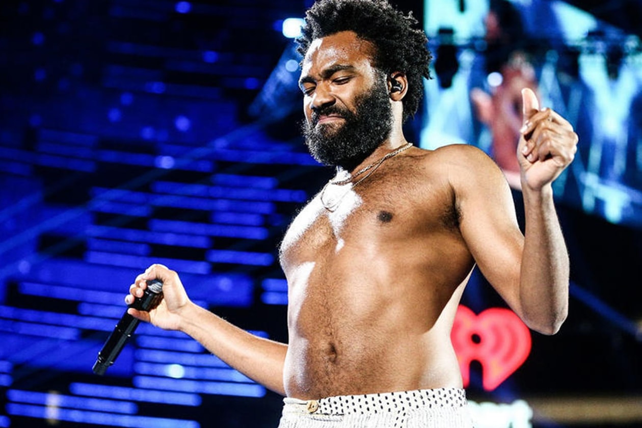 DRAKE GRAMMYS KENDRICK LAMAR GRAMMY AWARDS CHILDISH GAMBINO CARDI B 2019 GRAMMY AWARDS 61 GRAMMY AWARDS NIKE AIR JORDAN 1 RETRO HIGH OG AIR JORDAN 1 NIKE SNKRS SNKRS NIKE JUN TAKAHASHI NIKE GYAKUSOU NIKELAB GYAKUSOU NIKE ZOOM FLY NIKE ZOOM PEGASUS TURBO ZOOM VAPORFLY 4% ZOOM VAPORFLY 4% FLYKNIT NIKE ZOOM FLY FLYKNIT NIKE PEGASUS TURBO BALENCIAGA MCDONALDS DEMNA GVASALIA LEBRON JAMES MICHAEL JORDAN KOBE BRYANT MARIAH CAREY NBA NBA ALL-STAR GAME SHAQUILLE O'NEAL ALLEN IVERSON VINCE CARTER MAGIC JOHNSON STEPHON MARBURY DIKEMBE MUTOMBO