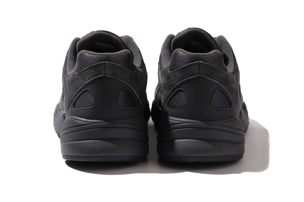 アディダス ビームス adidas Yung-1 beams オンライン スニーカー 黒 ブラック Exclusive Charcoal Colorway sneaker release