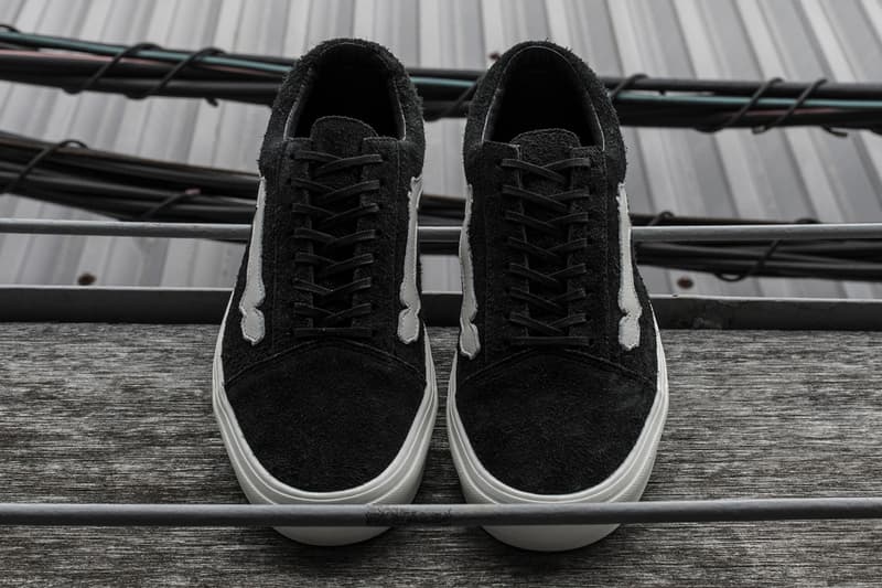 ヴァンズ オールドスクール ヴァンズ ボルト Blends Vans Vault Old Skool COMFYCUSH LX スニーカー First Look Sneaker Bone Jazz Stripe hair suede black grey