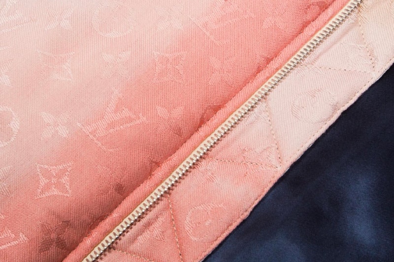 クロスサージョン ルイ・ヴィトン Clothsurgeon Louis Vuitton モノグラム 特注 ボンバージャケット Clothsurgeon Louis Vuitton Bomber RECONSTRUCT info
