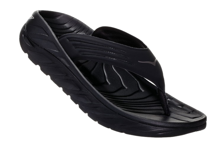 HOKA ONE ONE の大人気リカバリーサンダル2型のデザインがリニューアル