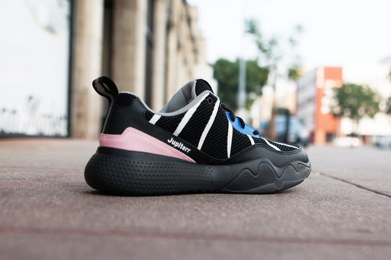 K・SWISS が謎のインスタグラマー Lil Jupiter と日本国内限定24足のコラボフットウェアを発売 ファッション界を席巻するヴァージル・アブローも熱視線を送るニューヨーク在住のカリスマが緊急来日 