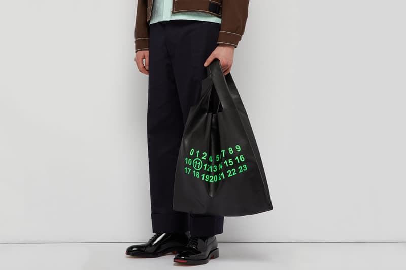 メゾン マルジェラ トートバッグ バッグ プレミアムレザー Maison Margiela Leather Logo Print Tote Bag Release