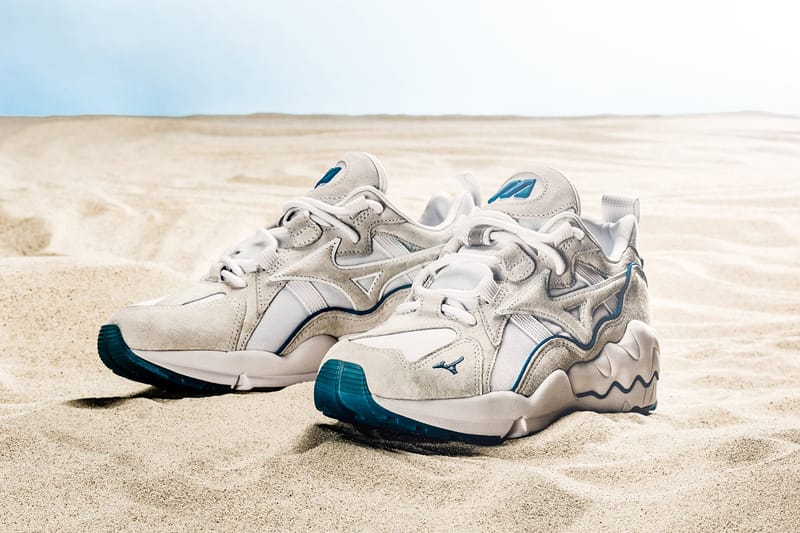 mizuno wave twister silver