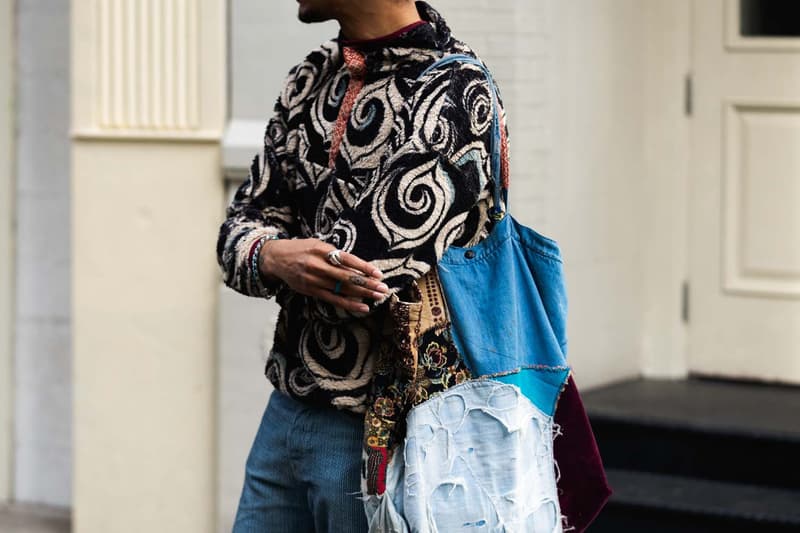 ニューヨークファッションウィーク　ストリートスタイル　ストリートスナップ　コレクション　New York Fashion Week FW19 fall winter 2019 city Street Style Snaps outfits photograph calvin klein dior nike air max tn tuned palm angels louis vuitton off white blazer puma ader error prada 18 east