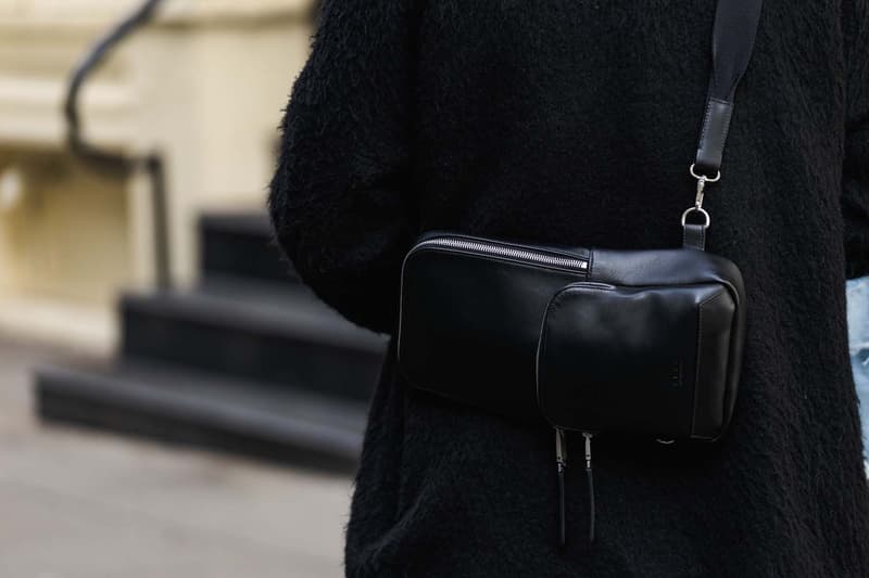 ニューヨークファッションウィーク ストリートスタイル ストリートスナップ コレクション New York Fashion Week FW19 fall winter 2019 city Street Style Snaps outfits photograph calvin klein dior nike air max tn tuned palm angels louis vuitton off white blazer puma ader error prada 18 east