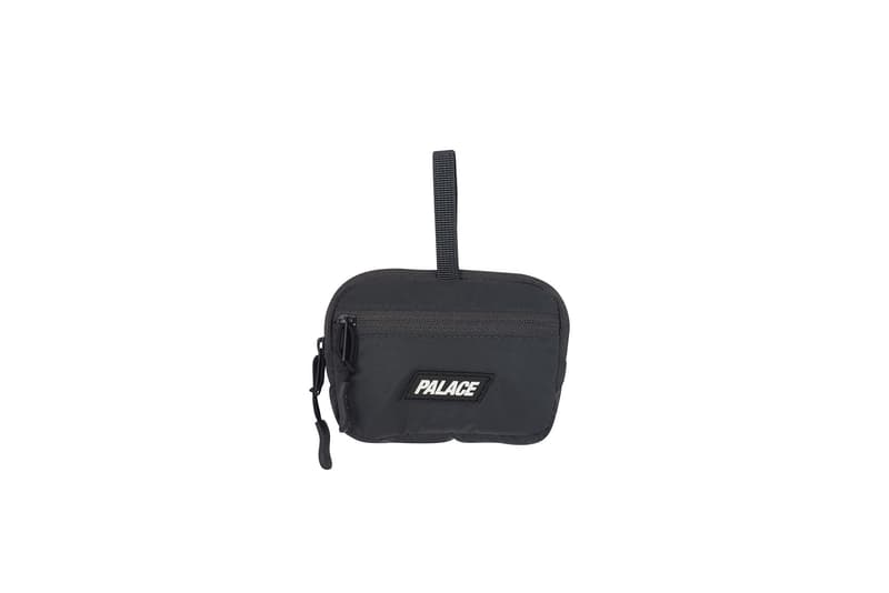 パレス Palece オンライン 発売日 フーディ パーカー ジャケット Tシャツ ポーチ サコッシュ キャップ 