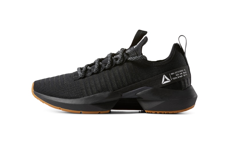 Reebok リーボック ソールフューリー スニーカー Sole Fury 新色 Conor McGregor コナー・マクレガー）