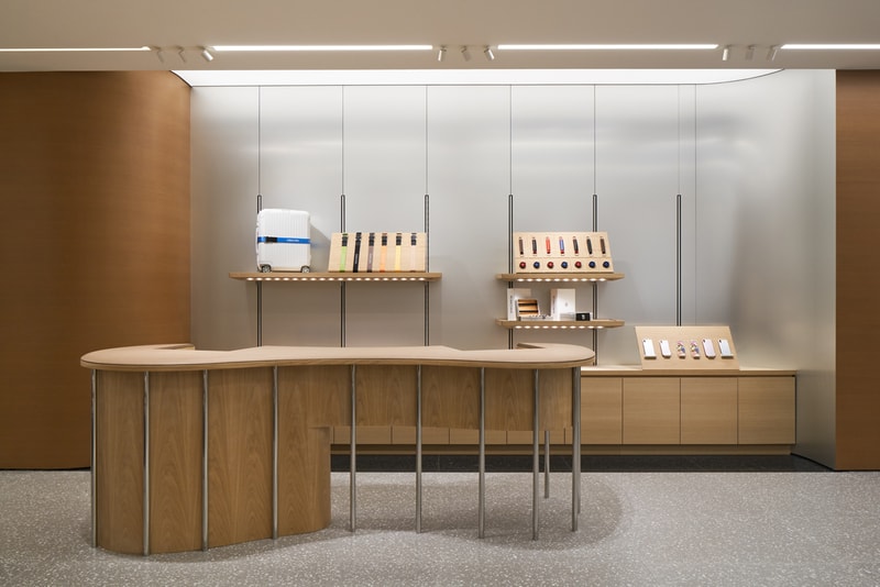 リモワ　ジャパン　日本　銀座　旗艦店　オープン　藤原ヒロシ Rimowa japan flagship store opening event japanese 