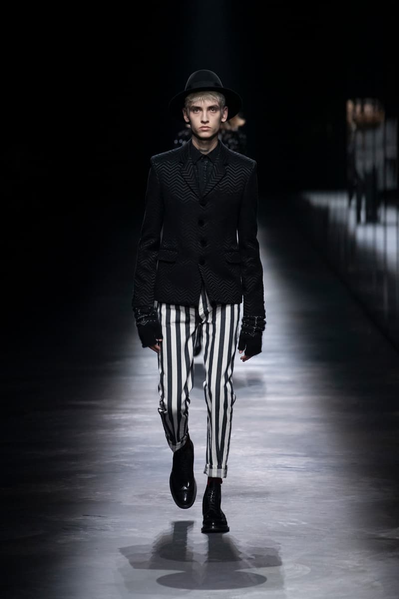 サンローラン SAINT LAURENT 2019年秋冬 ランウェイ コレクション ルック メンズ コート アウター オンライン デザイナー パリ 