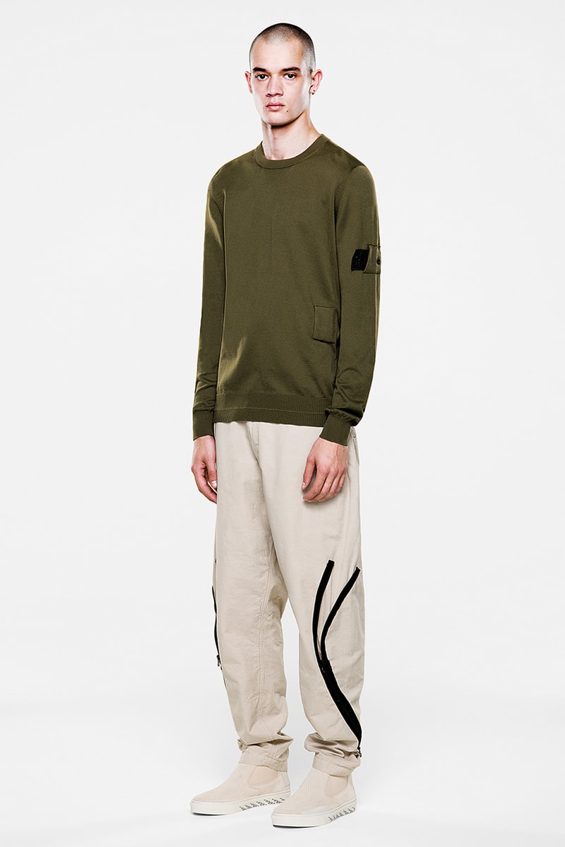 ストーン・アイランド シャドウ・プロジェクト アクロニウム エロルゾン・ヒュー Stone Island Shadow Project Spring/Summer 2019 Lookbook Lookbooks Fashion Clothing Errolson Hugh Apparel Footwear Print Innovative Buy Cop Purchase First Look