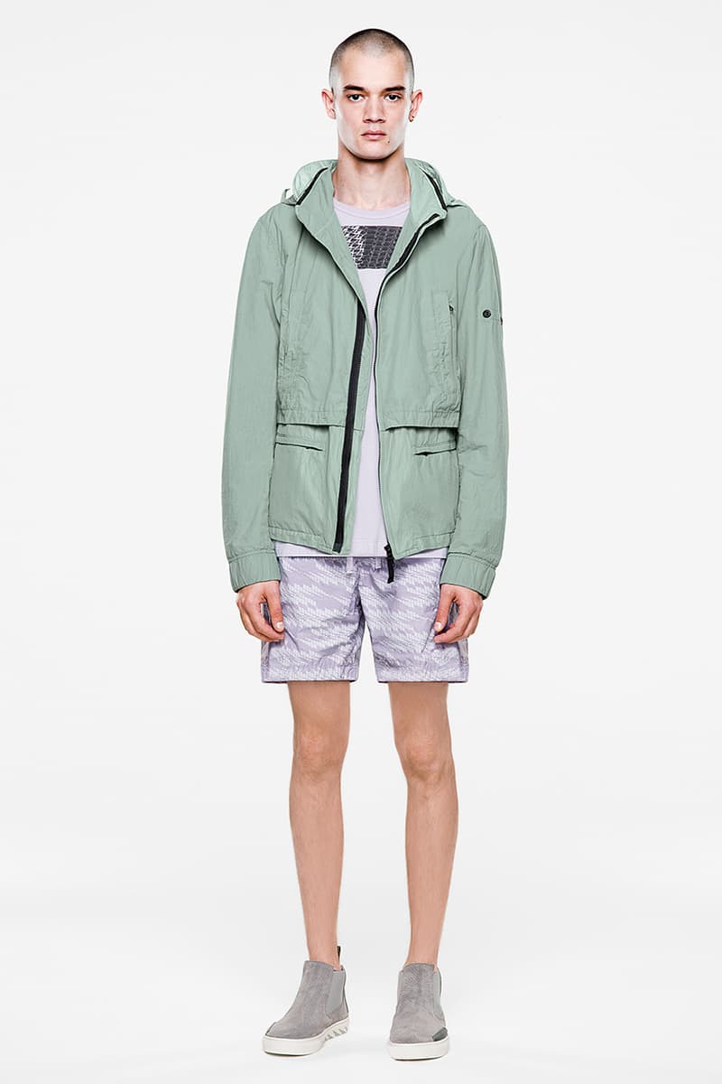 ストーン・アイランド シャドウ・プロジェクト アクロニウム エロルゾン・ヒュー Stone Island Shadow Project Spring/Summer 2019 Lookbook Lookbooks Fashion Clothing Errolson Hugh Apparel Footwear Print Innovative Buy Cop Purchase First Look