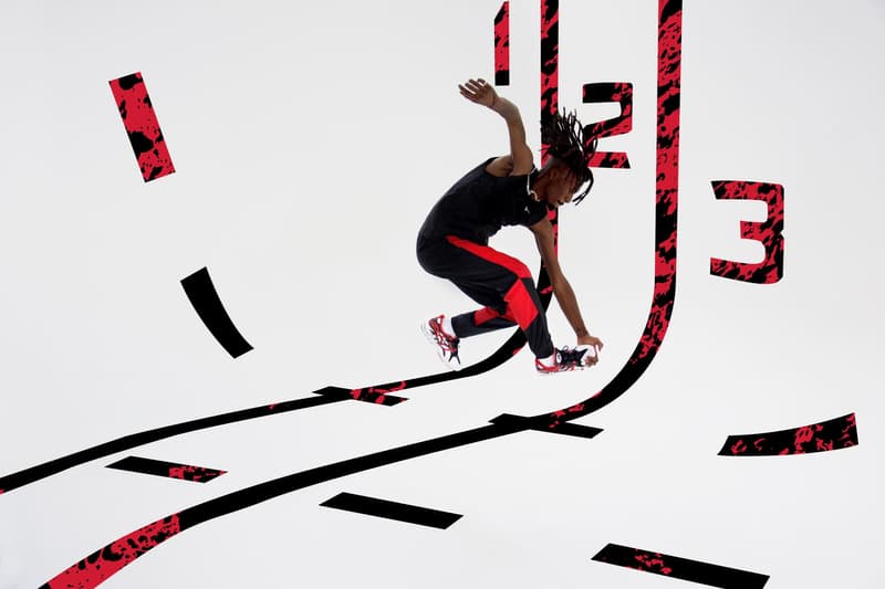 MIZUNO より世代の垣根を超えてヘッズを魅了する WAVE RIDER 1 “90’s Athletic” が登場 90年代のレトロスポーティー感をゴリ押しした〈MIZUNO〉の最新フットウェアが、本日2月16日(土)より発売スタート