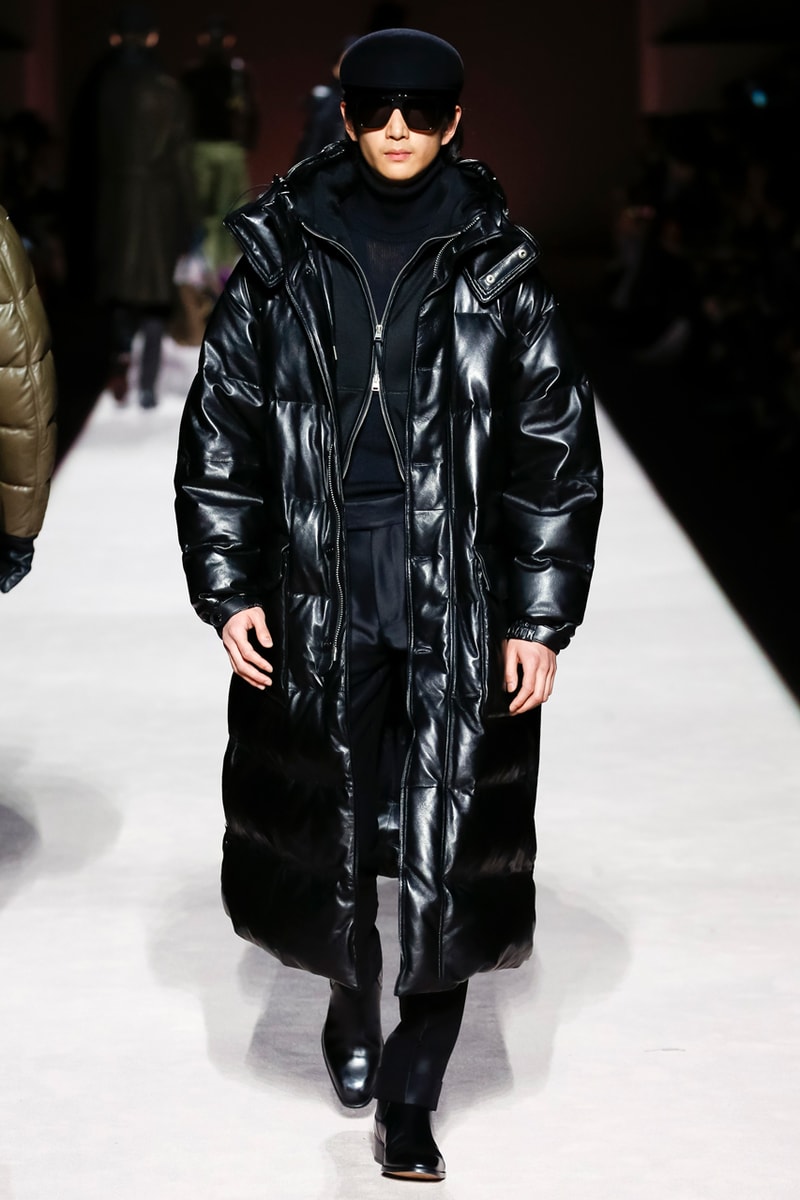 トム フォード Tom Ford 2019年秋冬コレクション ニューヨーク ファションウィーク フォール ウィンター ランウェイ 画像 スーツ ジャケット オンライン 